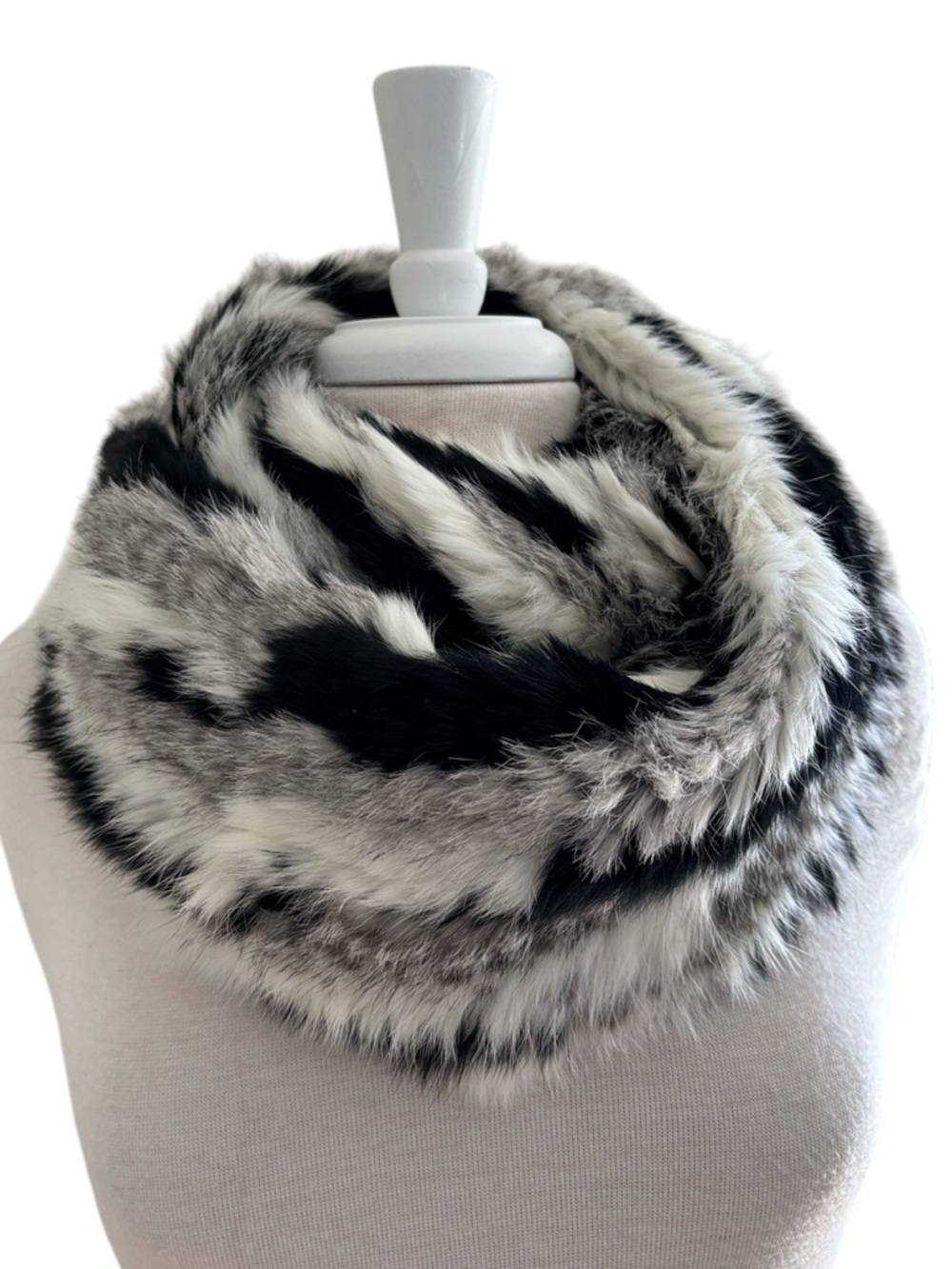 Jocelyn White Black Gray Real Fur Striped Pattern Soft Infinity Scarf 28”x10.5”